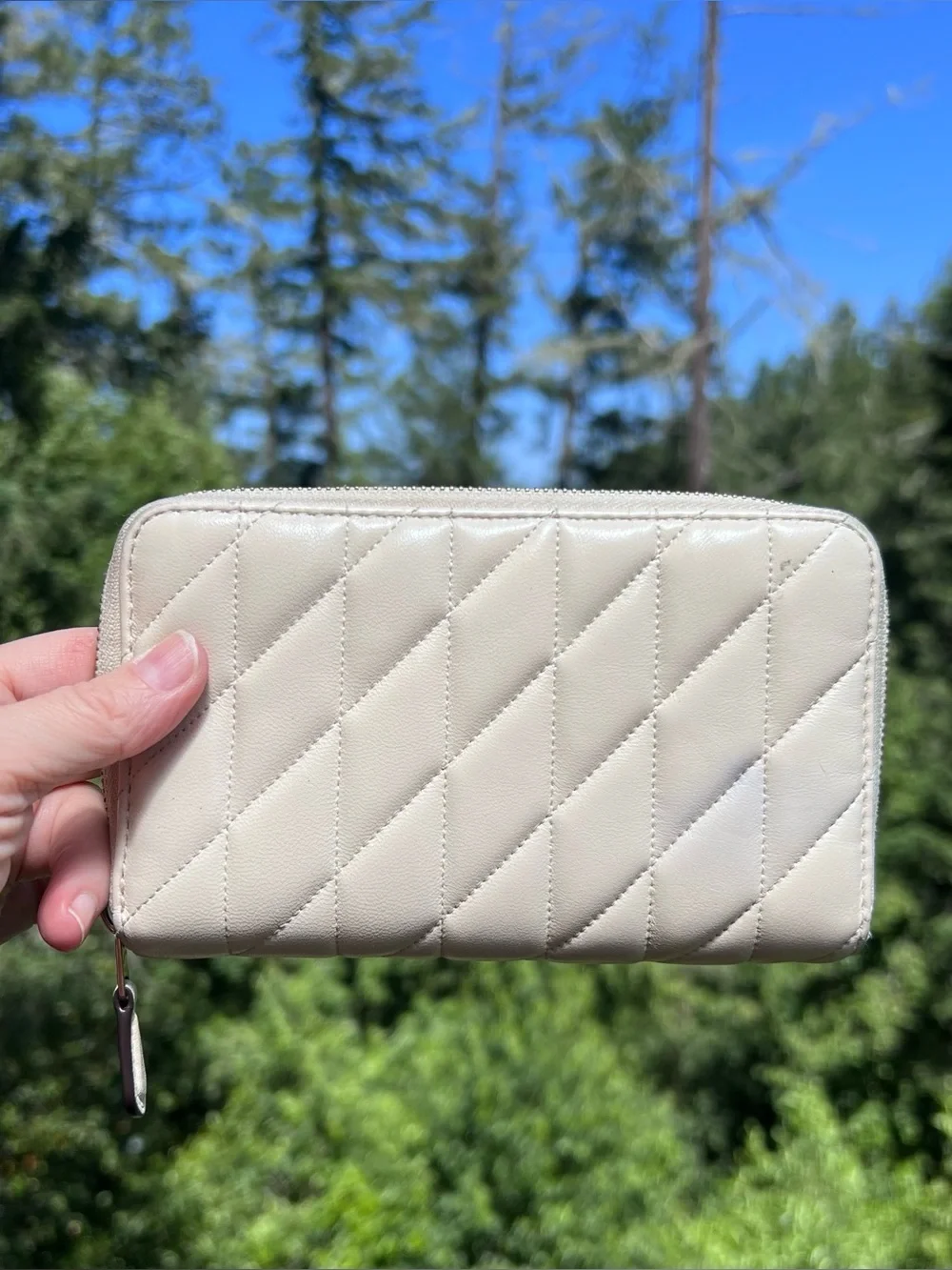 COACH Medium Id Zip-Around Quilted Leather Wallet Chalk w Gold Hardware